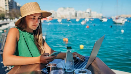 Digital Nomad Lifestyle: Working While Exploring the World